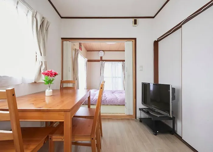Urayasu House! For Up To 6 People, 15 Min Bus Ride To Disney!