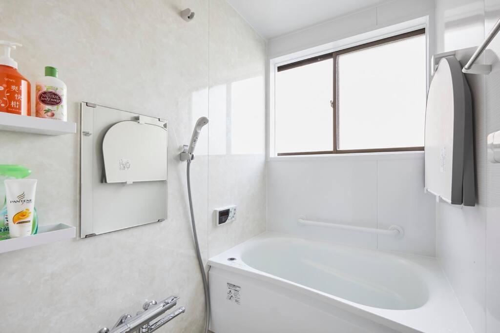Urayasu House! For Up To 6 People, 15 Min Bus Ride To Disney! Appartement